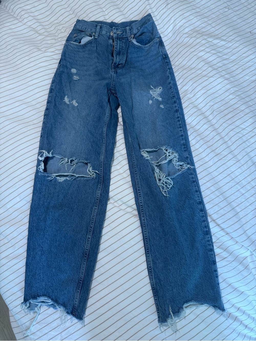 High-Rise Distressed Wide-Leg Jeans - Blue